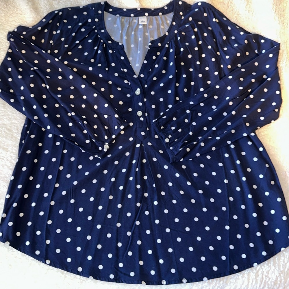Women’s Old Navy long sleeve blouse